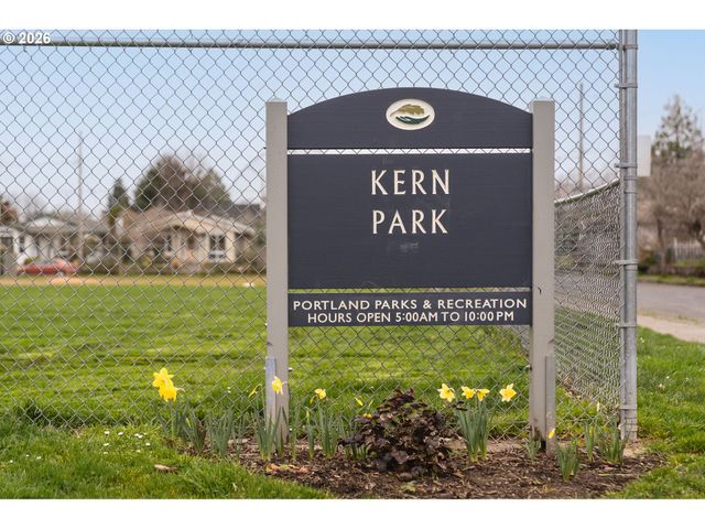 3914 Se 69TH Ave, Portland, OR 97206