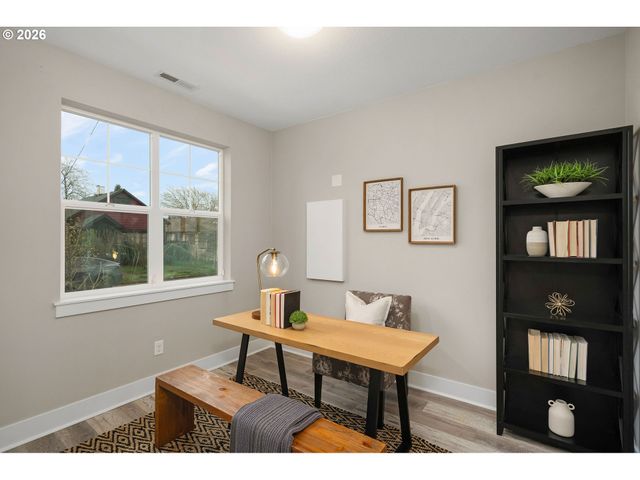 3914 Se 69TH Ave, Portland, OR 97206