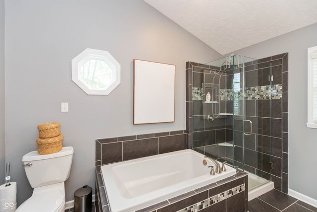 1450 Lancaster Lane, Zionsville, IN 46077