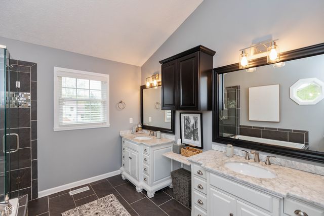 1450 Lancaster Lane, Zionsville, IN 46077
