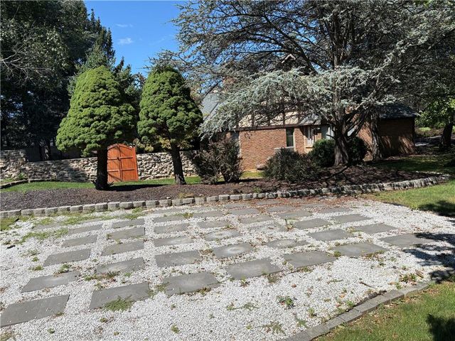 928 Barnsdale Road, Bethlehem City, PA 18017