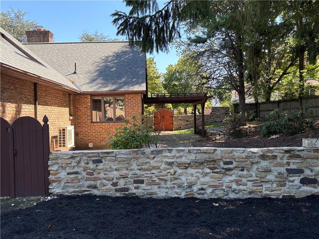 928 Barnsdale Road, Bethlehem City, PA 18017