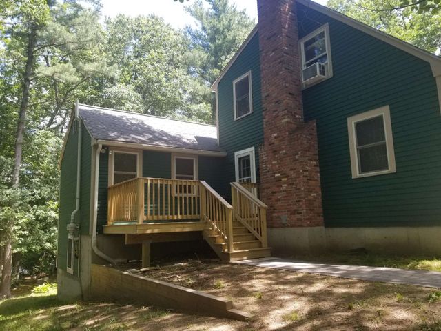 357 Page St, Lunenburg, MA 01462