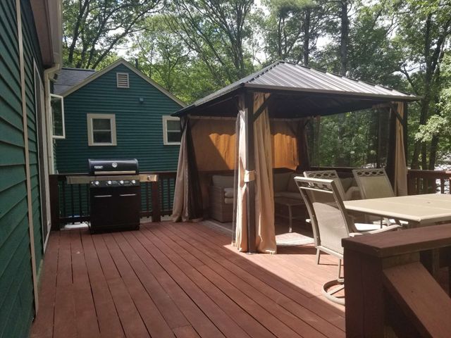 357 Page St, Lunenburg, MA 01462