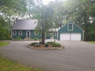 357 Page St, Lunenburg, MA 01462