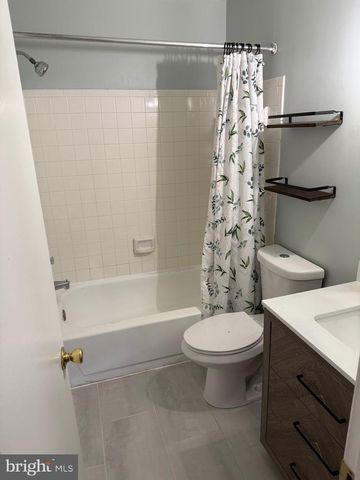 14917 LONDON LN, Bowie, MD 20715