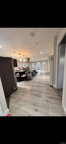 732 Stork Street, San Diego, CA 92114