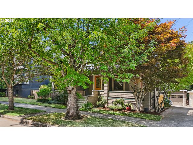 2925 Nw RALEIGH St, Portland, OR 97210