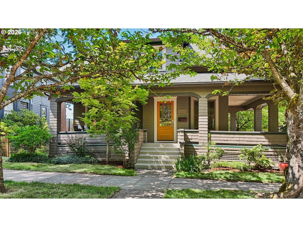 2925 Nw RALEIGH St, Portland, OR 97210