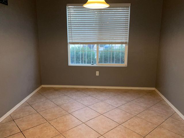 7400 Via Sereno SW, Albuquerque, NM 87121