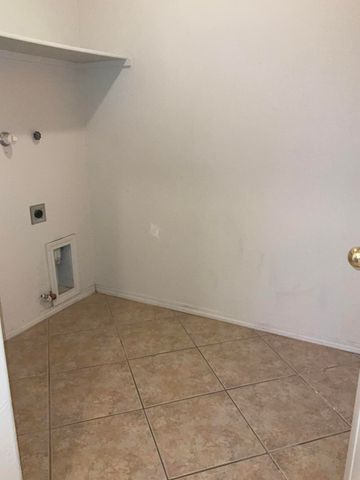 7400 Via Sereno SW, Albuquerque, NM 87121