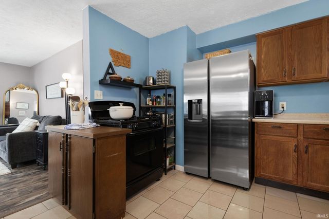 1337 Byron Drive, South Bend, IN 46614