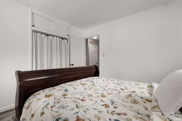 1337 Byron Drive, South Bend, IN 46614