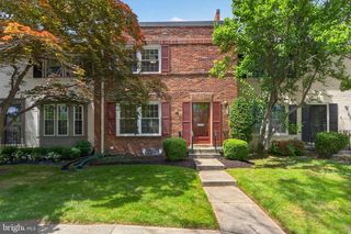 8426 GRENOBLE CT, Springfield, VA 22152