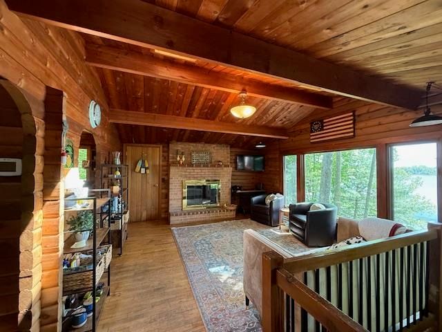 603 N LAKESHORE DR, Louisa, VA 23093