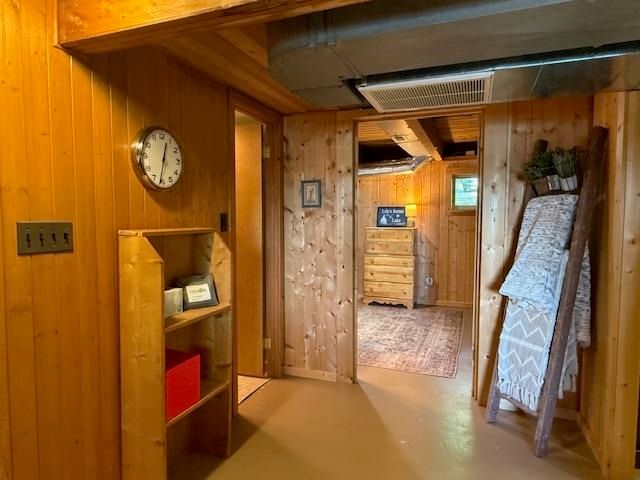 603 N LAKESHORE DR, Louisa, VA 23093