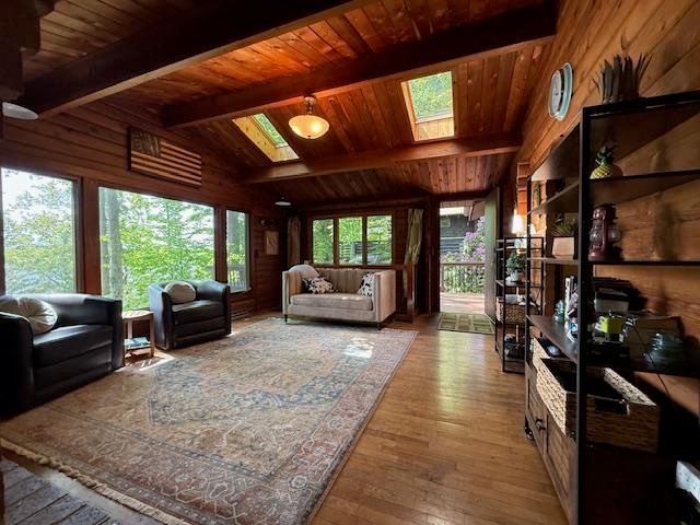 603 N LAKESHORE DR, Louisa, VA 23093