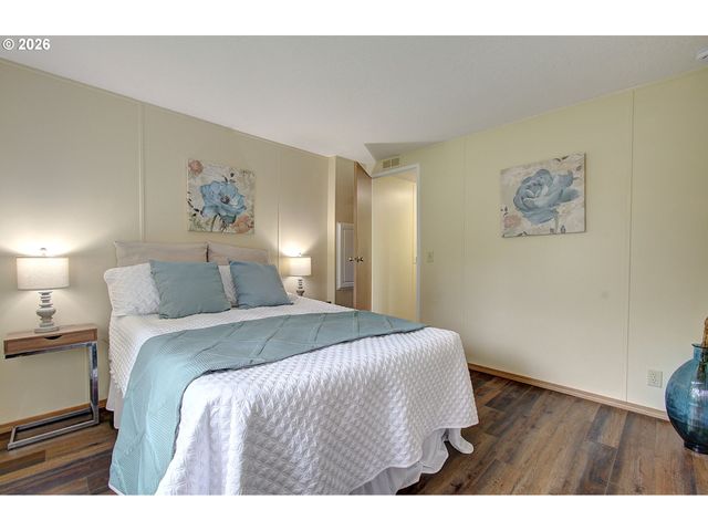 15619 Ne CAPLES Rd 150, Brush Prairie, WA 98606