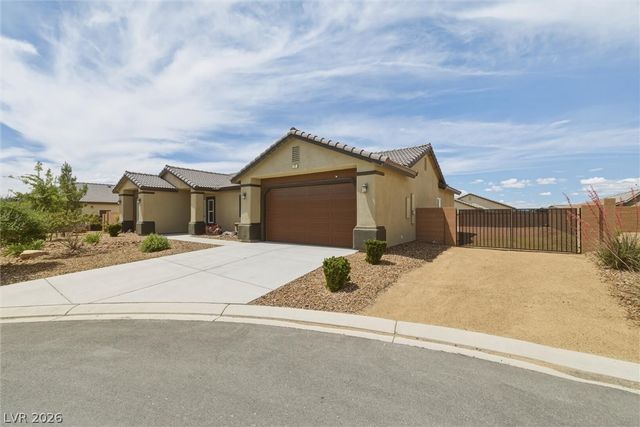 30 Magnolia Boulevard, Pahrump, NV 89048