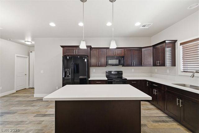 30 Magnolia Boulevard, Pahrump, NV 89048