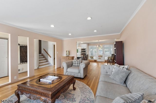 156 Wentz Ave, Springfield Twp., NJ 07081