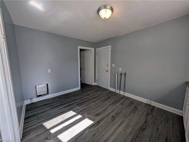 607 Martha Place, High Point, NC 27263