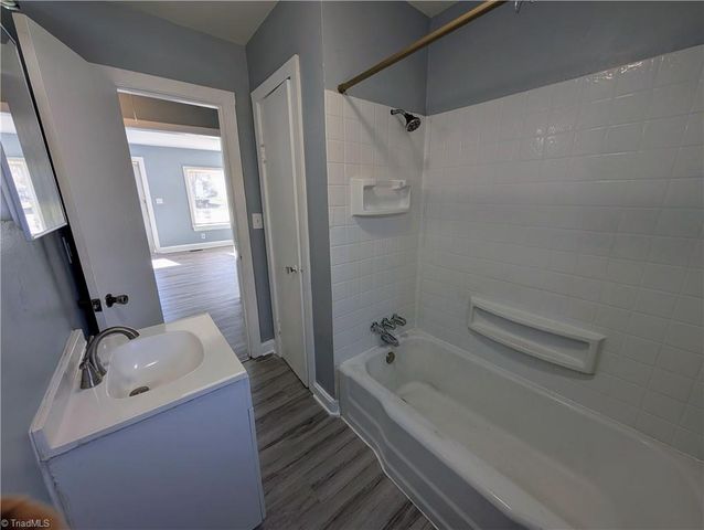 607 Martha Place, High Point, NC 27263