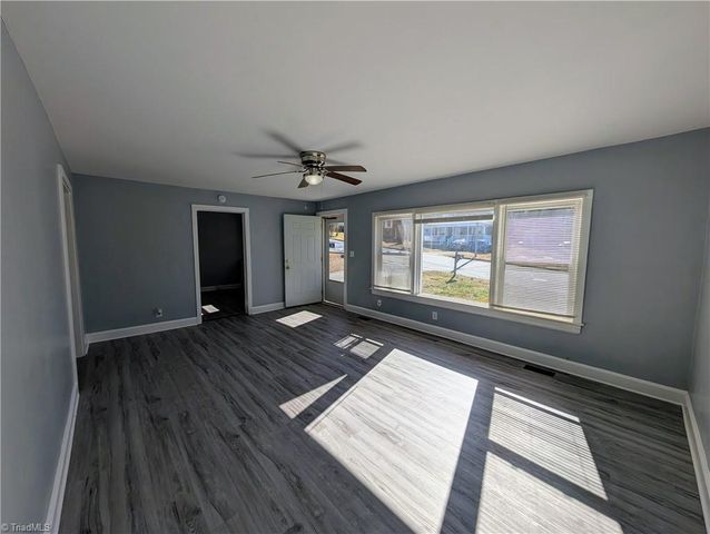 607 Martha Place, High Point, NC 27263