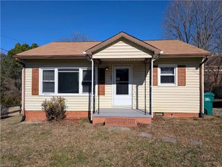 607 Martha Place, High Point, NC 27263