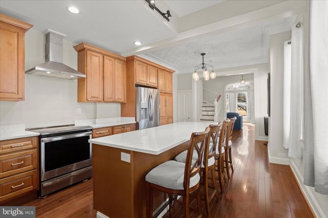 2820 E BALTIMORE ST, Baltimore, MD 21224