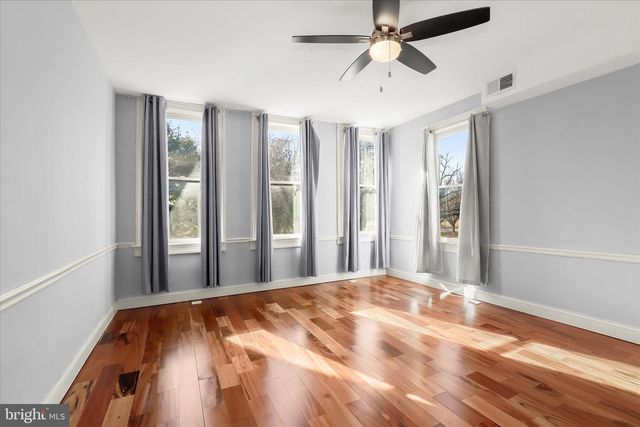 2820 E BALTIMORE ST, Baltimore, MD 21224