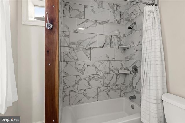 2820 E BALTIMORE ST, Baltimore, MD 21224