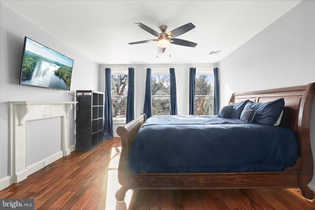 2820 E BALTIMORE ST, Baltimore, MD 21224