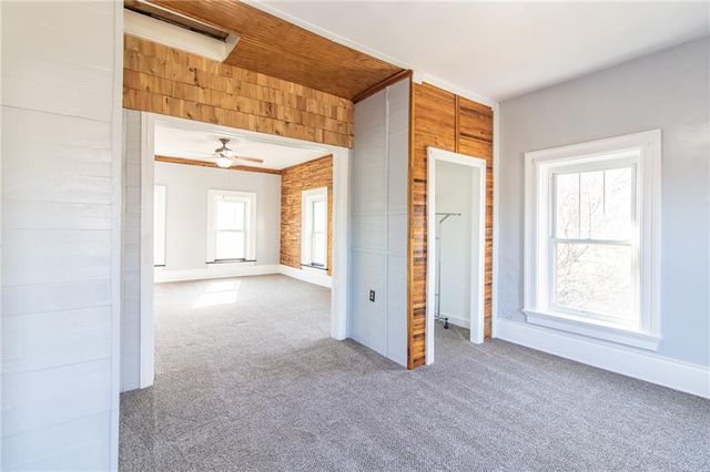 1400 S Market Street, Holden, MO 64040