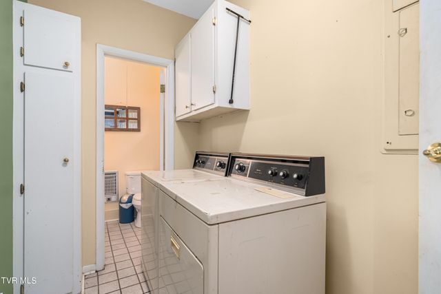 199 Crowder Road, Mountain City, TN 37683