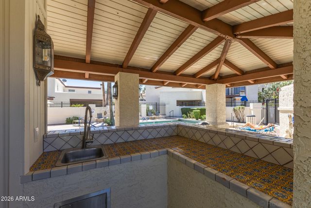 8840 S 51ST Street 1, Phoenix, AZ 85044
