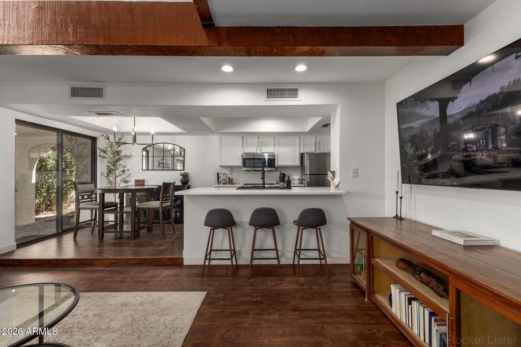 Image 16 of property listing at 8840 S 51ST Street 1, Phoenix, AZ 85044
