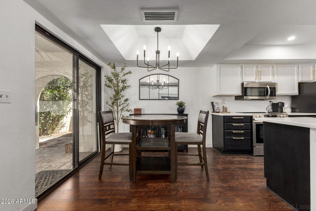 Image 18 of property listing at 8840 S 51ST Street 1, Phoenix, AZ 85044