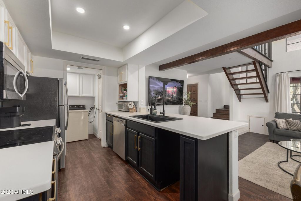 Image 20 of property listing at 8840 S 51ST Street 1, Phoenix, AZ 85044