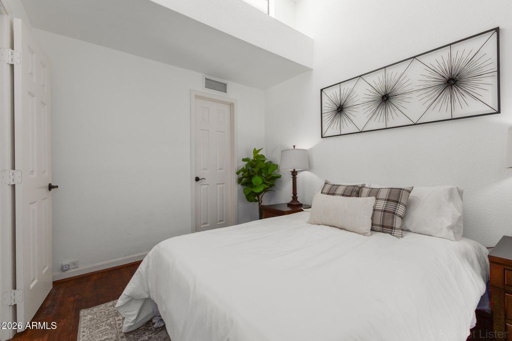 Image 38 of property listing at 8840 S 51ST Street 1, Phoenix, AZ 85044