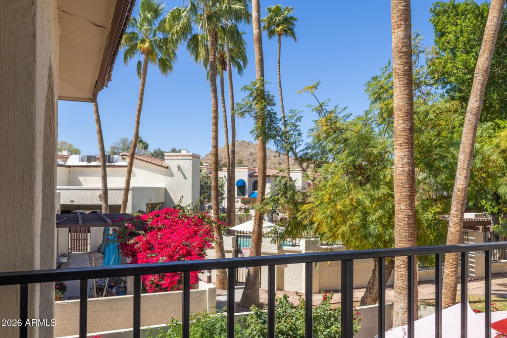 Image 43 of property listing at 8840 S 51ST Street 1, Phoenix, AZ 85044