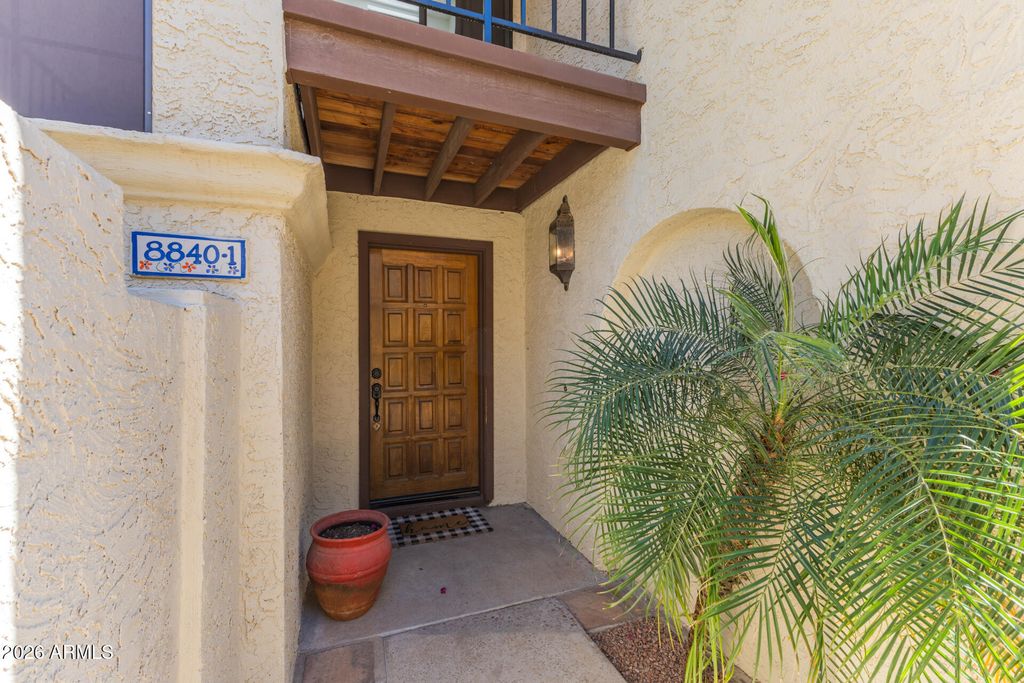 Image 9 of property listing at 8840 S 51ST Street 1, Phoenix, AZ 85044