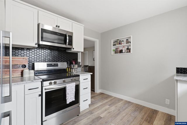 360 Wilson St S, Salem, OR 97302