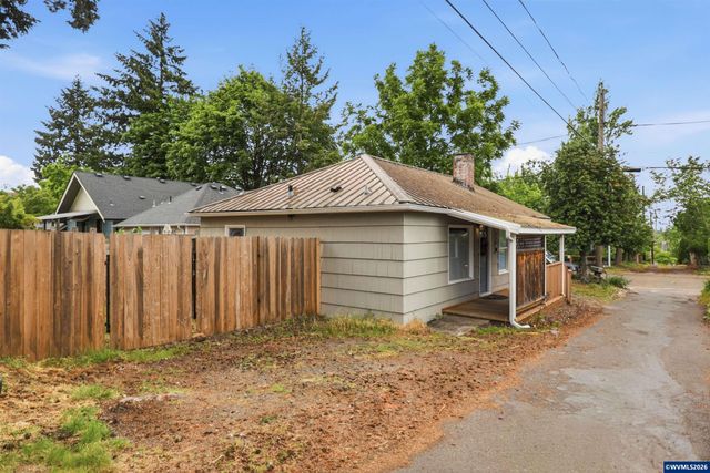 360 Wilson St S, Salem, OR 97302