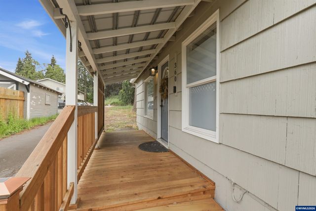 360 Wilson St S, Salem, OR 97302