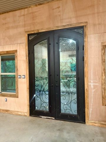 267 Private Road 6294, Palestine, TX 75801