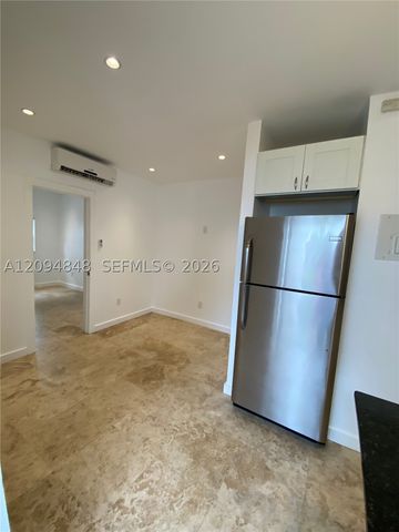 905 SE 2nd Ct RE, Fort Lauderdale, FL 33301