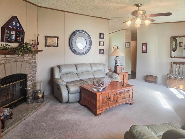 37 Edgewater Drive, Conway, AR 72032