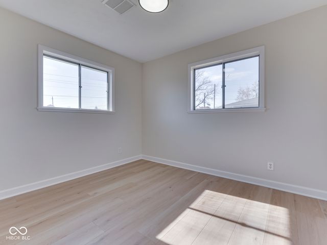 4124 Shelbyville Road, Indianapolis, IN 46237