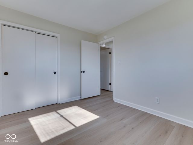 4124 Shelbyville Road, Indianapolis, IN 46237